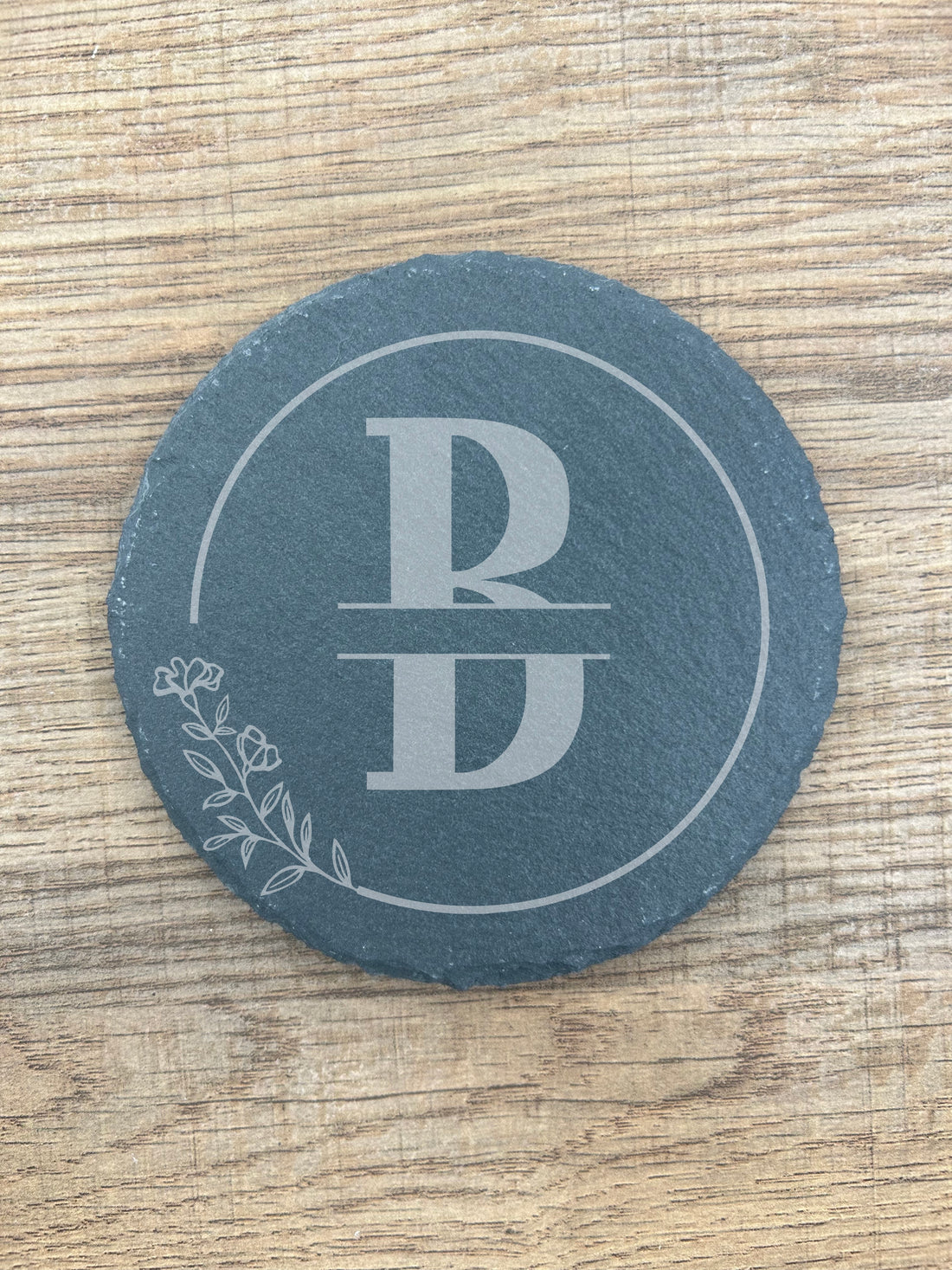 Round Stone Coaster: Flower Design